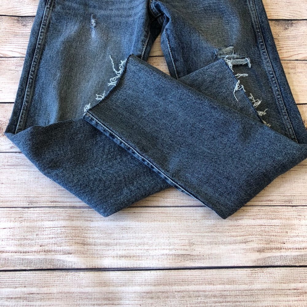 Gap Slim Straight Distressed Jeans Size 2/26R - Picture 4 of 8